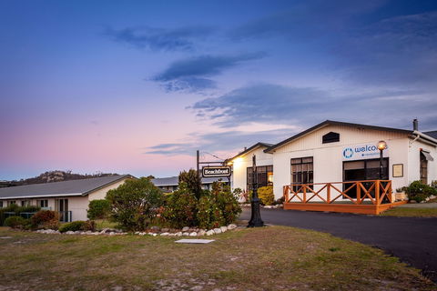 Beachfront At Bicheno - Accommodation Cairns 3