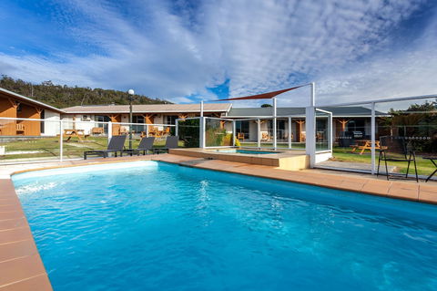 Beachfront At Bicheno - Accommodation Cairns 2