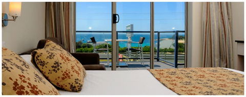 Beachfront At Bicheno - Accommodation Cairns 6
