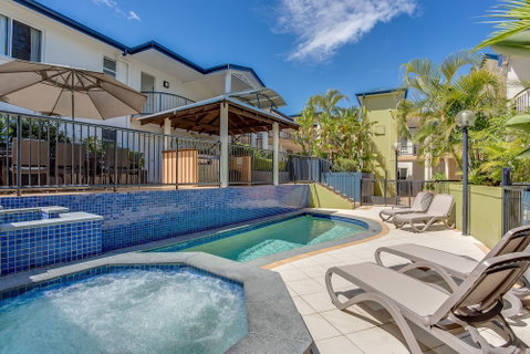 Eco Beach Resort - Accommodation Cairns 4