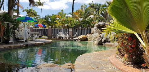 Reef Palms Motel - Accommodation Cairns 3