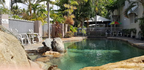 Reef Palms Motel - Accommodation Cairns 4