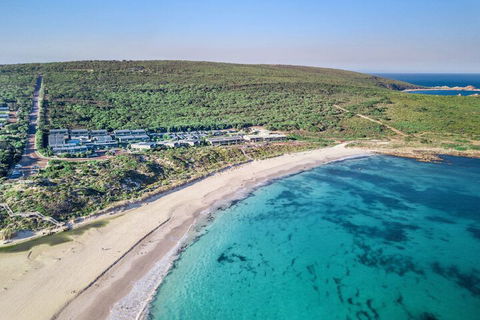 Smiths Beach Resort - Accommodation Cairns 1