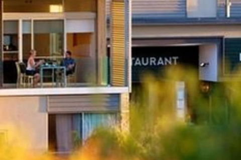 Smiths Beach Resort - Accommodation Cairns 2