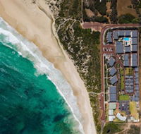 Smiths Beach Resort - Accommodation Cairns