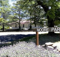 Moore Park Inn - Accommodation Cairns