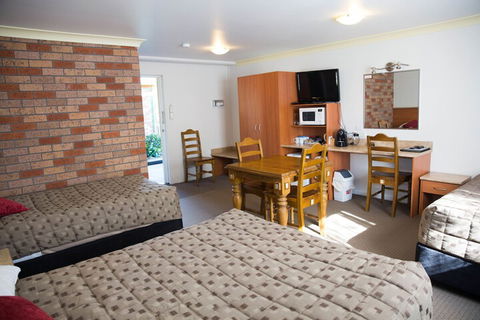 Scone Motor Inn - Accommodation Cairns 3