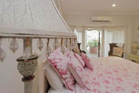 Black Wattle Retreat - Accommodation Cairns 1