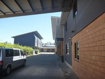 Moranbah Outback Motel - Accommodation Cairns 0