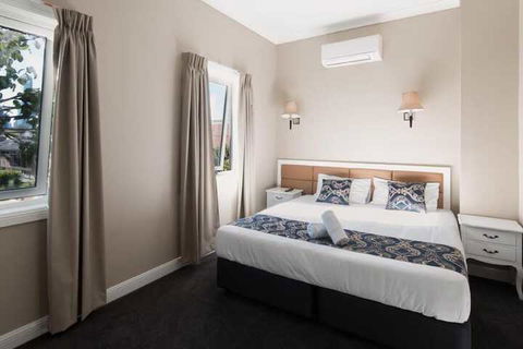 Lily Sands Inn - Accommodation Cairns 6