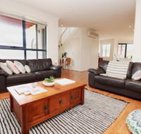Ocean Whispers Cowes - Rejuvenate Stays - Accommodation Cairns