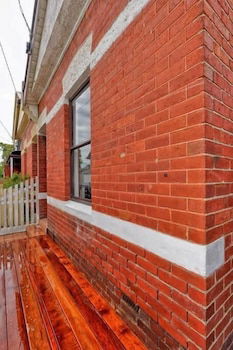 REdTRO House South Yarra - Accommodation Cairns 0