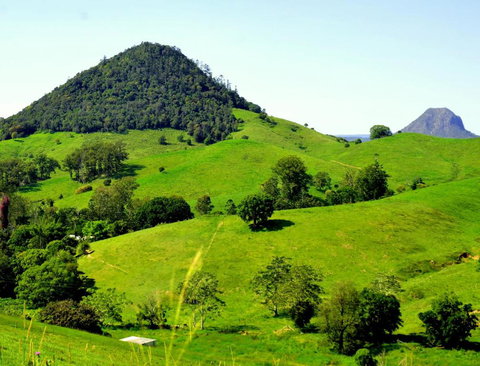 Rosecliffe Boutique Farm Cottages - Accommodation Cairns 2