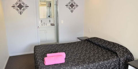 Warwick Motor Inn - Accommodation Cairns 3