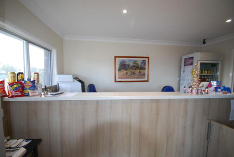 Starline Motor Inn - Accommodation Cairns 6