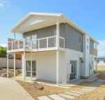 Boomer Beach Retreat Pet Friendly WiFi - Accommodation Cairns