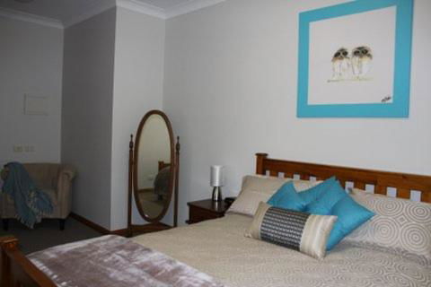 Owl Place In Hahndorf - Accommodation Cairns 4