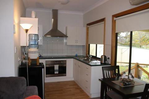 Owl Place In Hahndorf - Accommodation Cairns 3