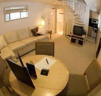 Breathtaker All Suite Hotel - Accommodation Cairns
