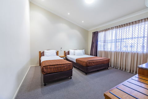 Roma Explorers Inn - Accommodation Cairns 6