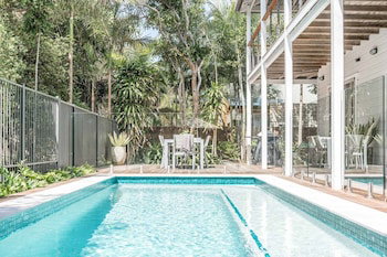 A PERFECT STAY - Beach Chalet - Accommodation Cairns 1
