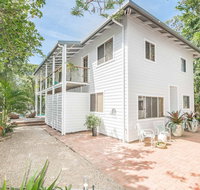 A PERFECT STAY - Beach Chalet - Accommodation Cairns