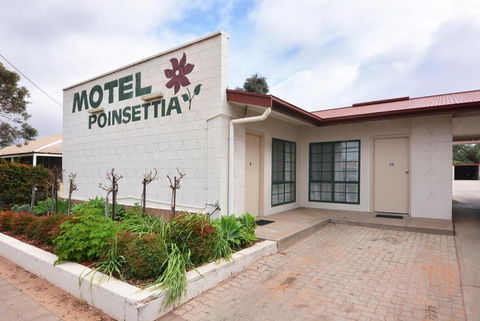Motel Poinsettia - Accommodation Cairns 1