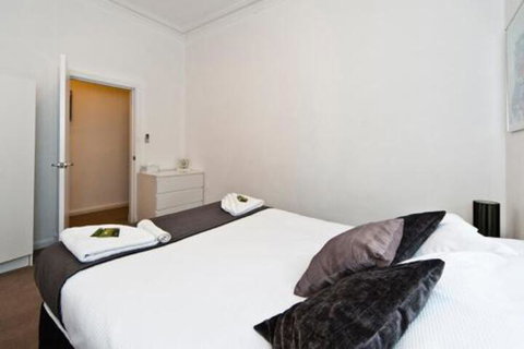 Townhouses By Uwa 1 - Accommodation Cairns 0