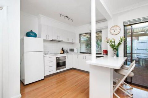 Bedford Terrace 3 - Accommodation Cairns 5