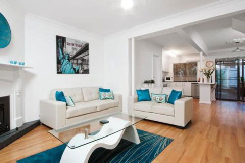 Bedford Terrace 3 - Accommodation Cairns 4