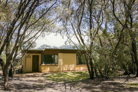 Wyadup Brook Cottages - Accommodation Cairns 3