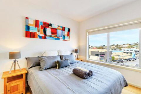 Bellerive Marina View Apartments NO 27 - Accommodation Cairns 3