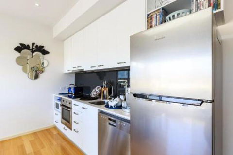 Bellerive Marina View Apartments NO 27 - Accommodation Cairns 4