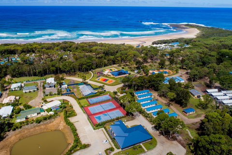BIG4 Tasman Holiday Parks - Racecourse Beach - Accommodation Cairns 1