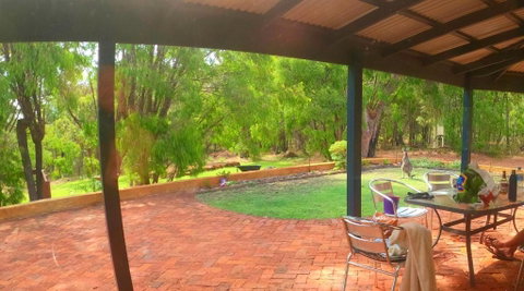 Yallingup Pet Friendly Bush Retreat - Accommodation Cairns 3