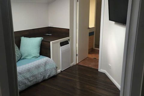 Broadbeach Studios - Accommodation Cairns 4