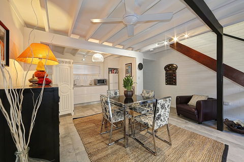 ZEN Beach Retreat - Accommodation Cairns 4