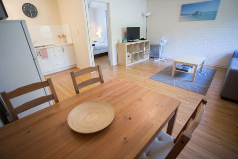 The Blue Door Villa - Accommodation Cairns 7
