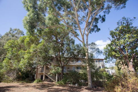 The Blue Door Villa - Accommodation Cairns 0
