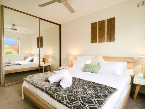 Beachside Bliss - Accommodation Cairns 0
