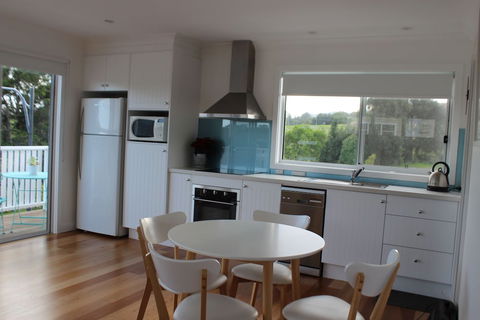 Red Waratah - Accommodation Cairns 5