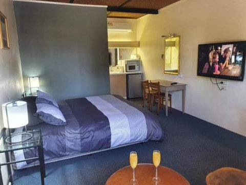 Temora Motel - Accommodation Cairns 1
