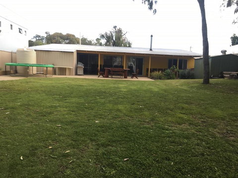 Amazing River House - Accommodation Cairns 1