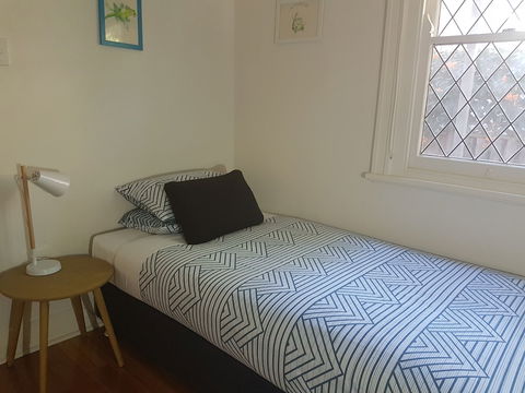 Newcastle Executive Homes - Cooks Hill Cottage - Accommodation Cairns 5