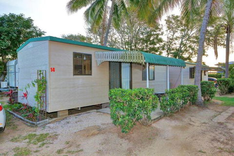 Alva Beach Tourist Park - Accommodation Cairns 6