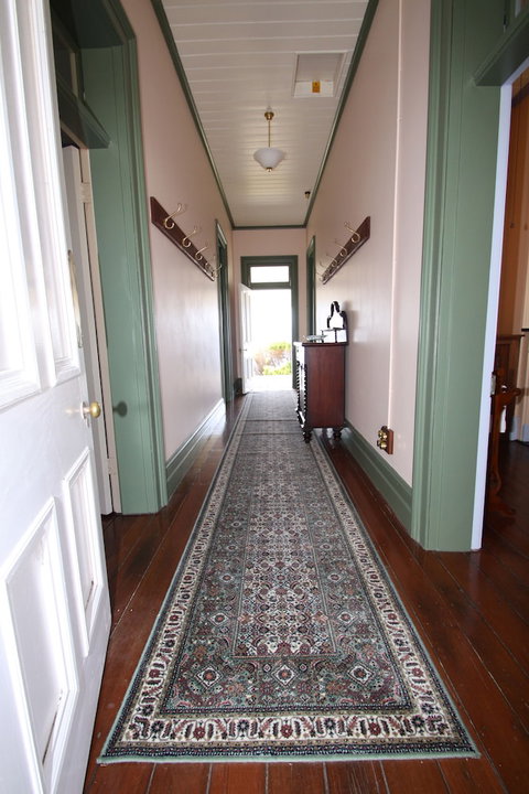 Lavender Vale Cottages - Accommodation Cairns 4