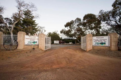 The Old Convent Dalwallinu - Accommodation Cairns 2