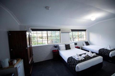 The Old Convent Dalwallinu - Accommodation Cairns 5