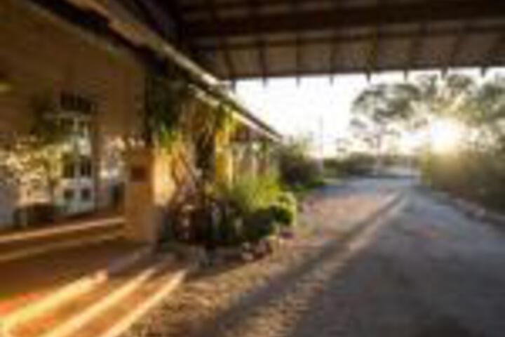 Dalwallinu WA Accommodation Cairns