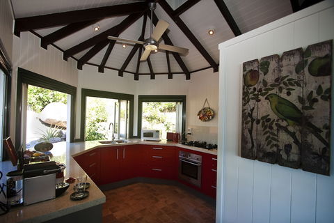 Bedarra Beach House - Accommodation Cairns 2